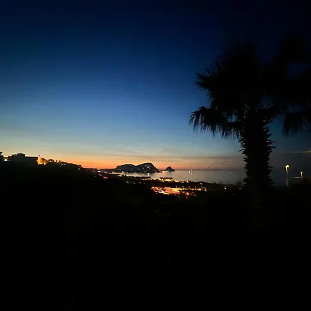 Apartment Sea View *